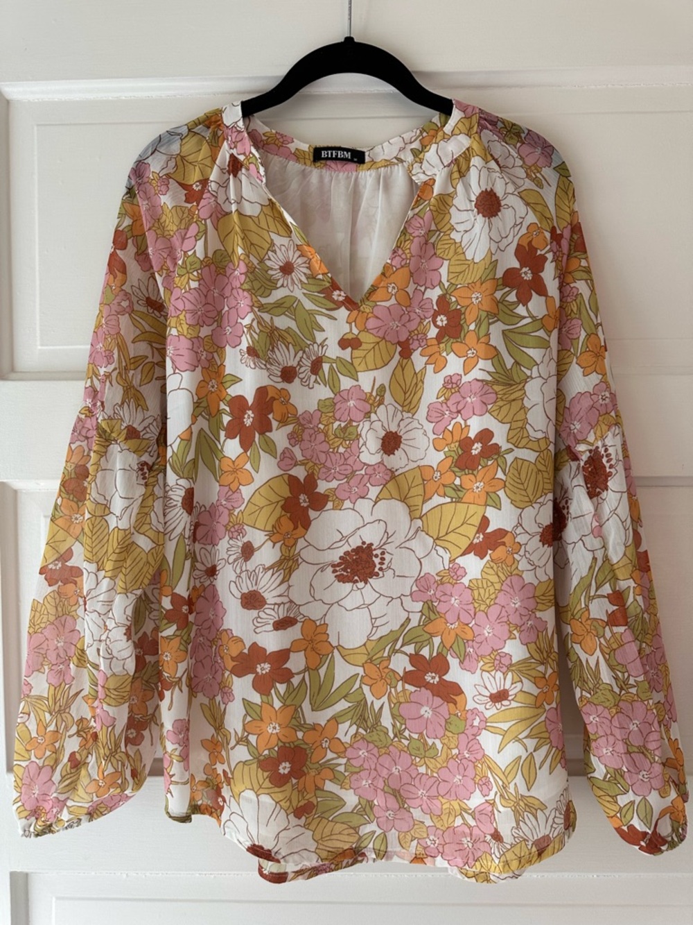 🌼SPRING🌸  BTFBM flowy floral top